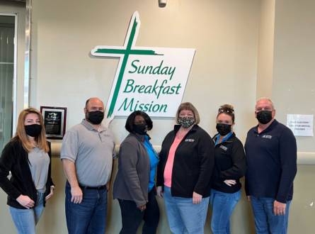 DEXSTA Team Members Volunteer at Sunday Breakfast Mission