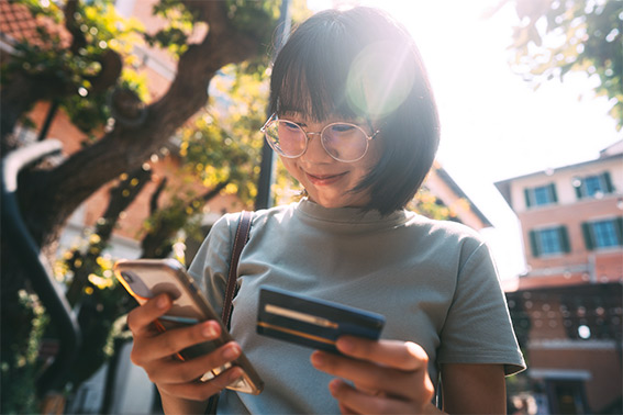 Benefits of Mobile Banking: DEXSTA's Digital Wallet